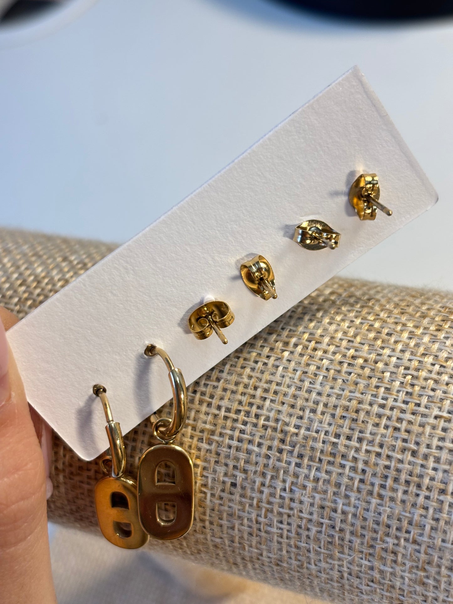 Lot 11 (boucles d'oreilles)