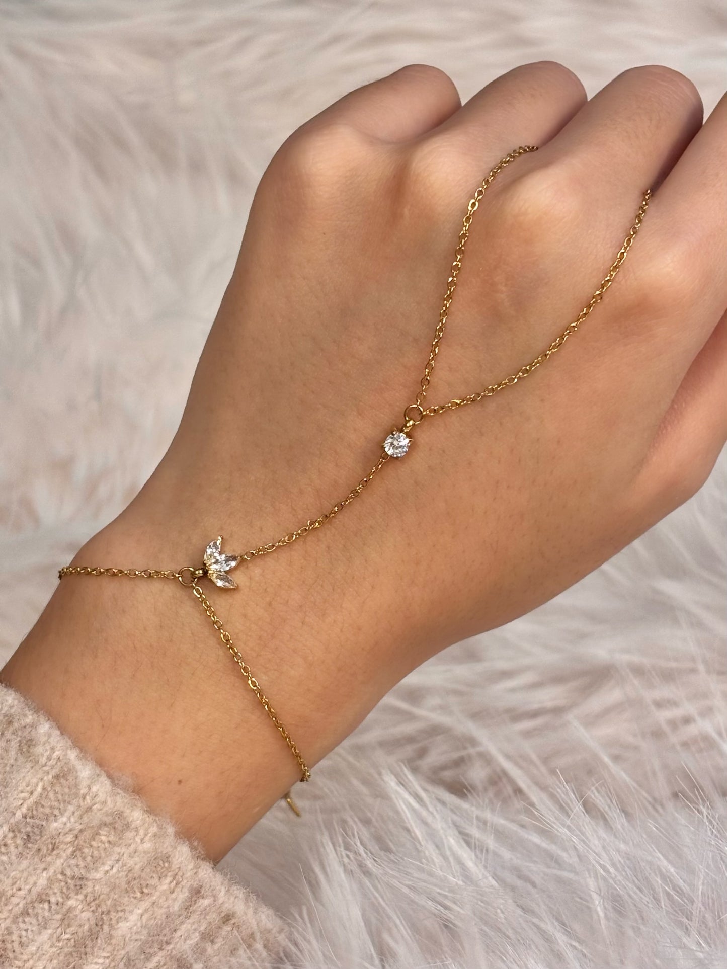 Chaîne de main Amira