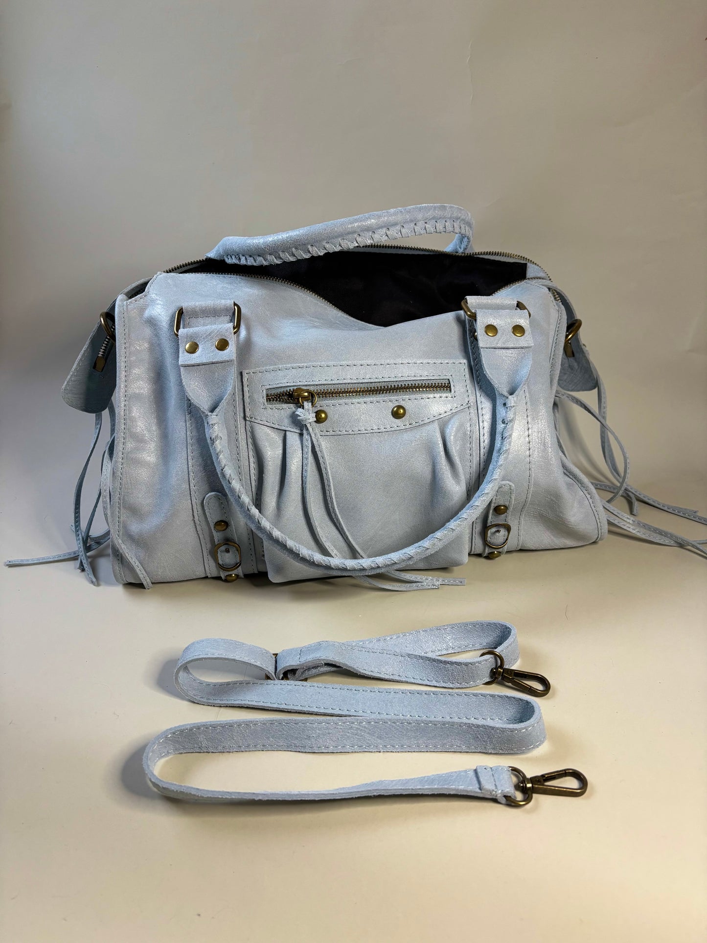 Sac Manon