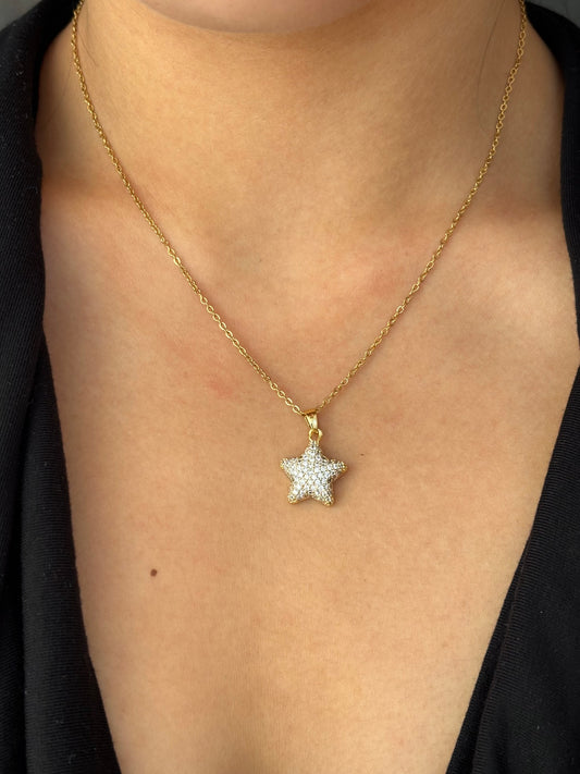 Collier Nova